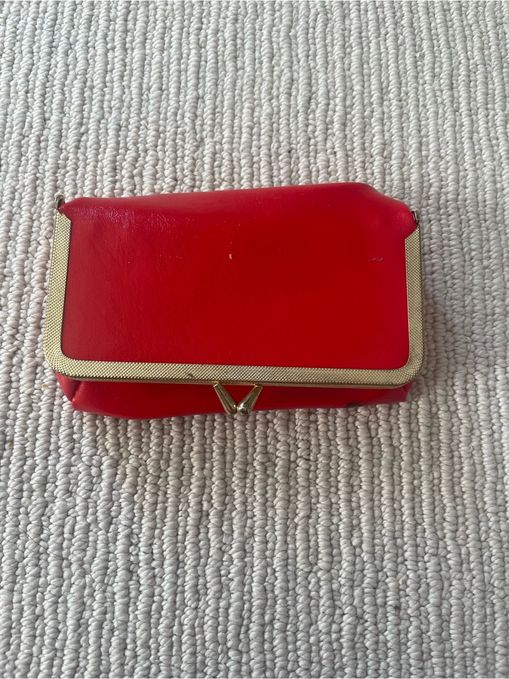 Vintage Red Leather Clutch with Gold Trim c51